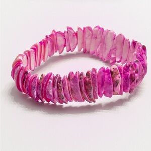 Hawaiian Pink Shell Stretch Bracelet Made in Hawaii Early 90s